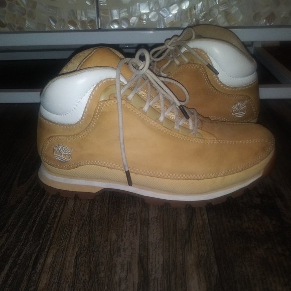 Timberland Ankle Boots - Picture 6 of 8